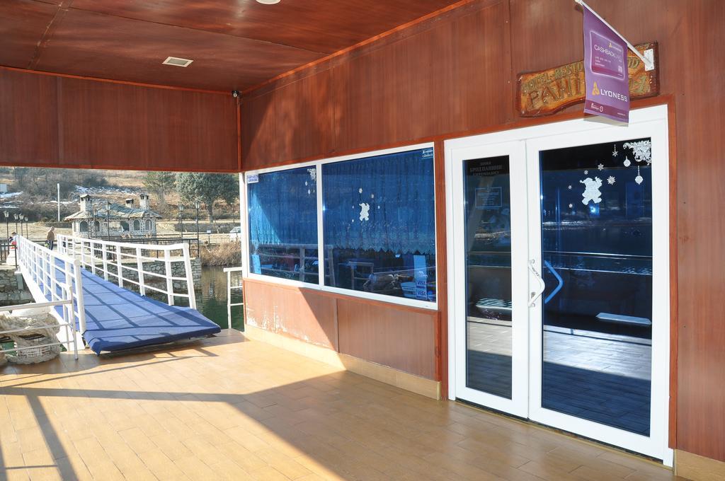 Hotel Brod Panini Veles Exterior foto